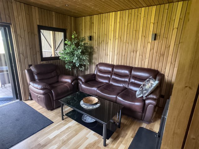 Karkasa pirts atpūtas telpa