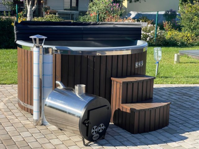 Pilna koka kubla komplektācija