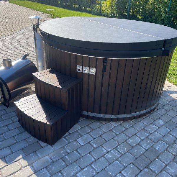 Kubli ar ārējo krāsni un termovāku