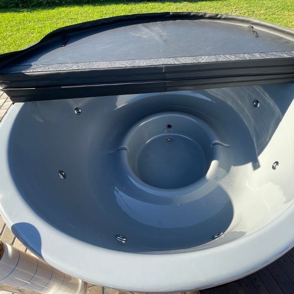 Kubli ar ārējo krāsni un termovāku