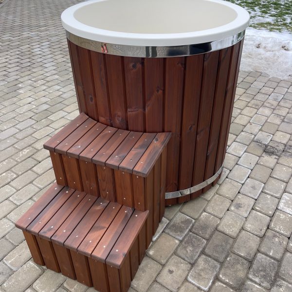 Cold water tub with thermowook finish