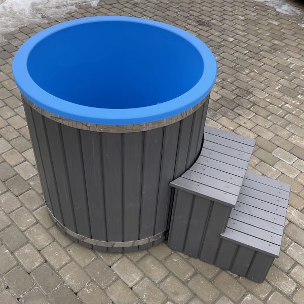 Cold water tub with thermowook finish