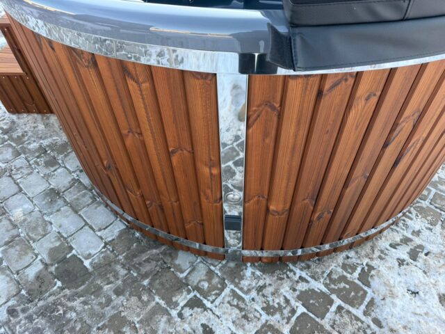 Akrila kubls ar siltinātu termovāku un termokoka apdari