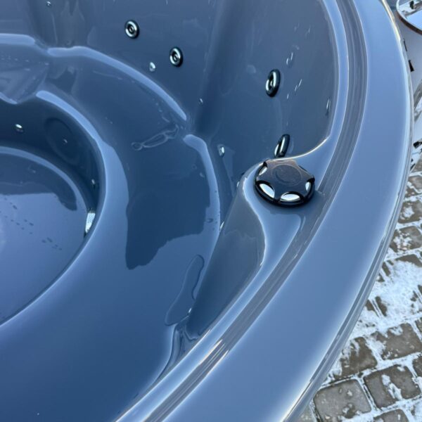 Akrila kubls ar termokoka apdari