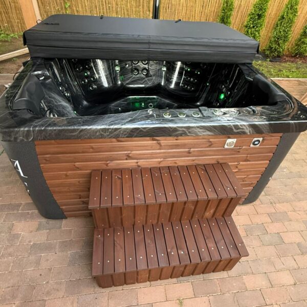 Melna marmora akrila kubla baseins