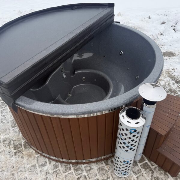 Hot tub with integrated stove, thermo-wood finish, hydromassage and air massage systems